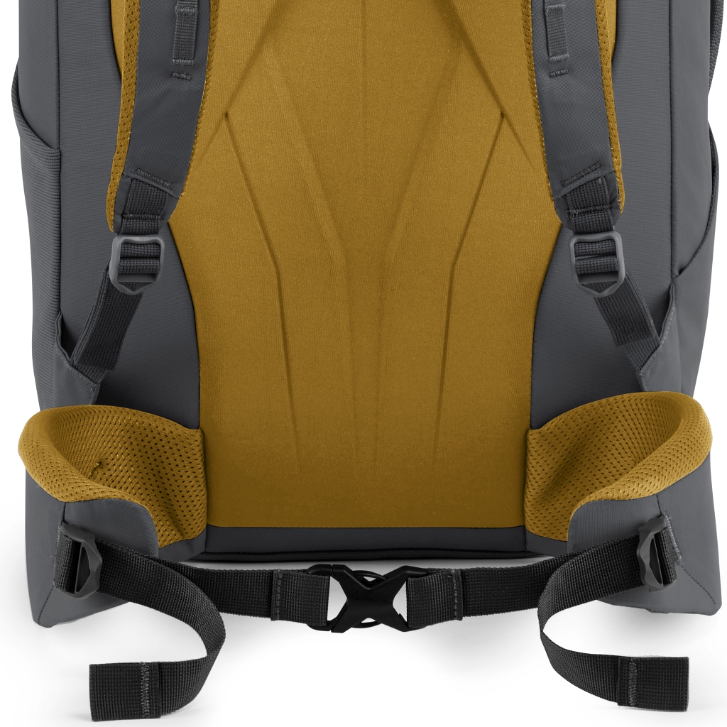 BACOutdoors: Lowe Alpine Outcast 44